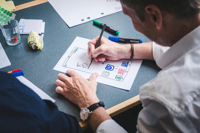 pexels-fabianwiktor-3471423